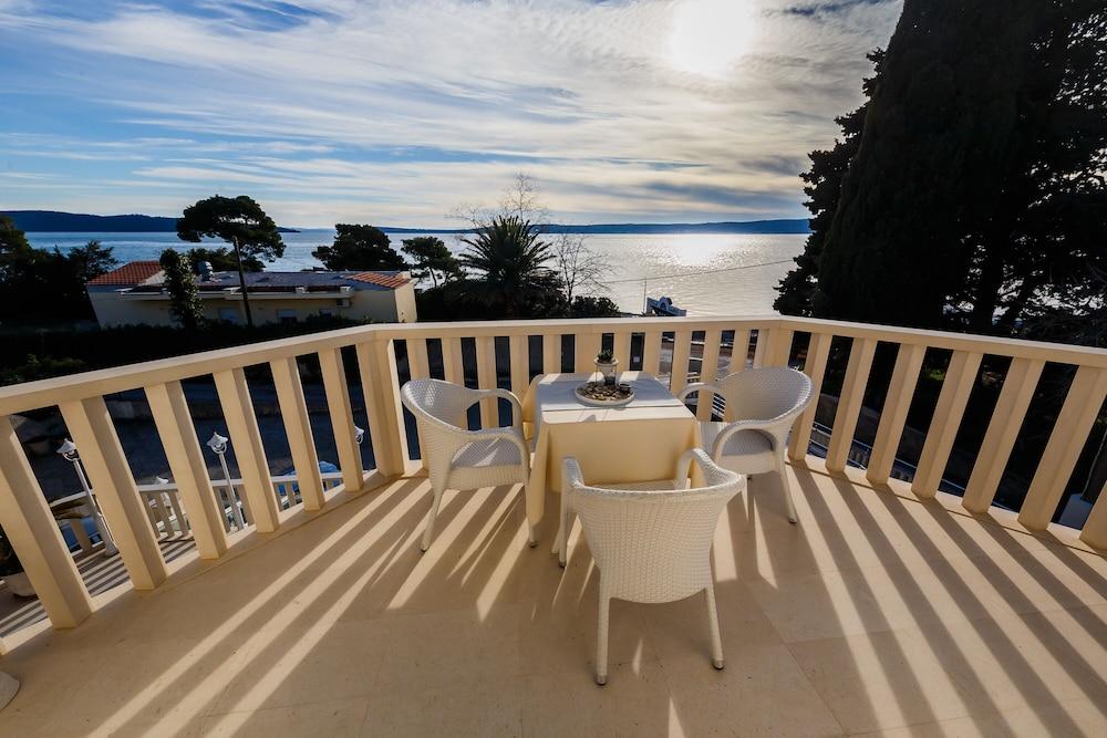 Hotel Villa Zarko Kaštel Stari Dış mekan fotoğraf