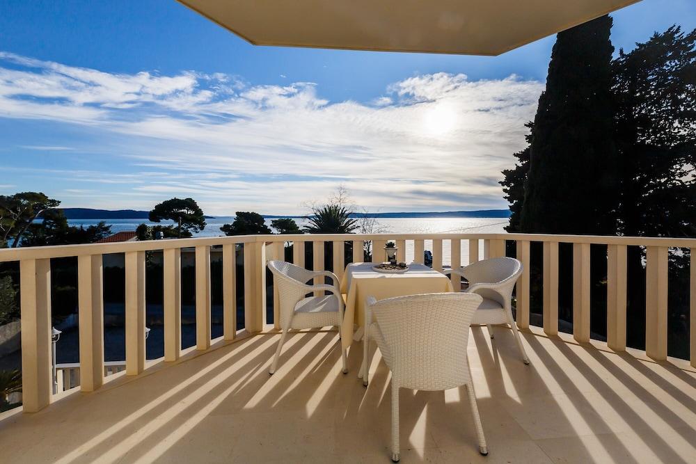 Hotel Villa Zarko Kaštel Stari Dış mekan fotoğraf
