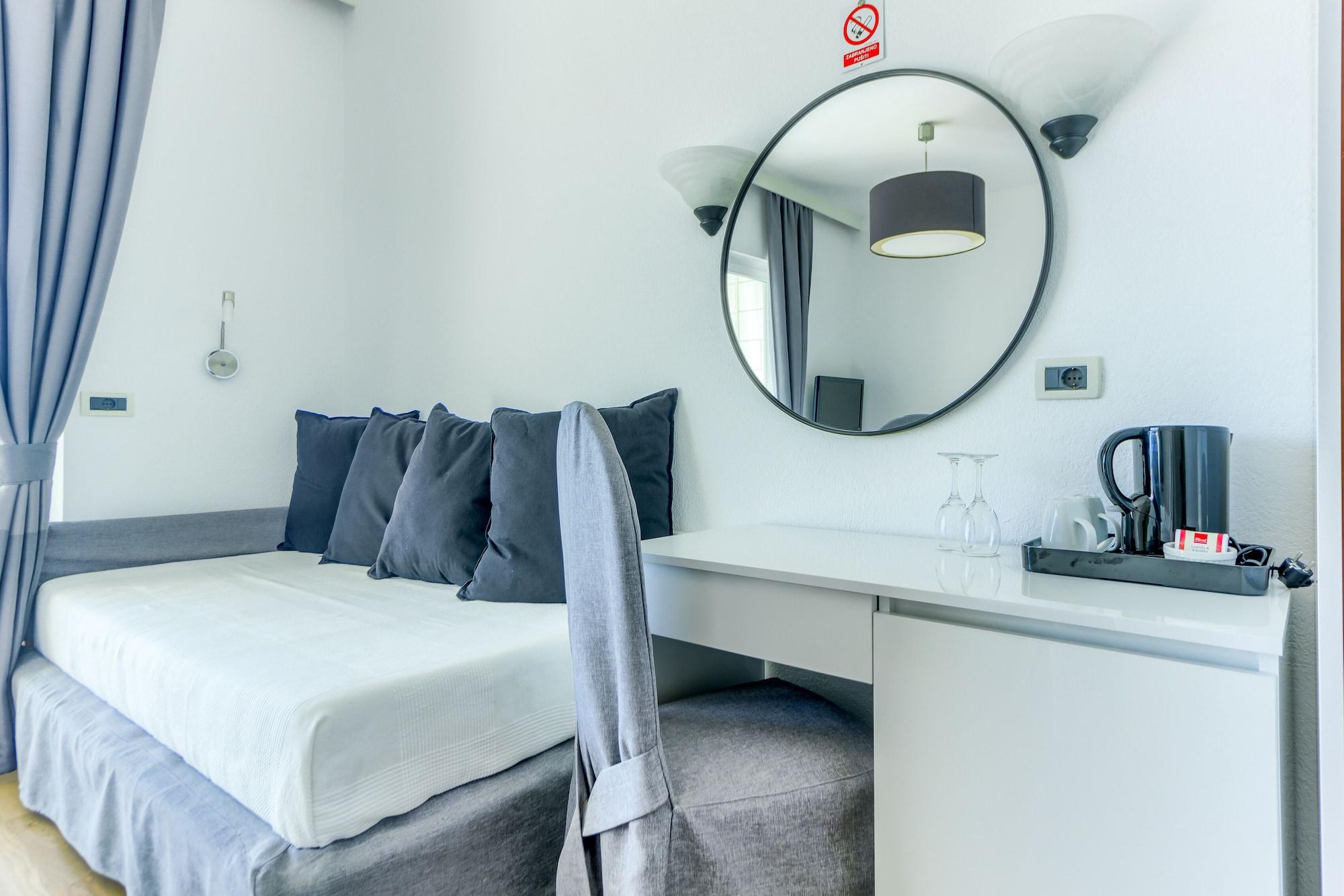 Hotel Villa Zarko Kaštel Stari Dış mekan fotoğraf