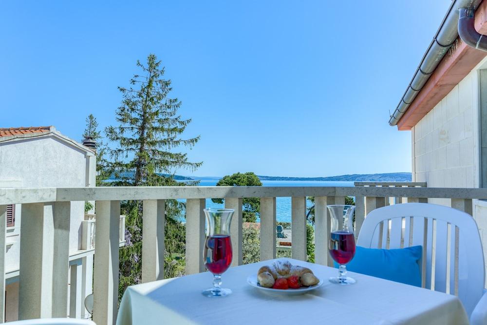 Hotel Villa Zarko Kaštel Stari Dış mekan fotoğraf