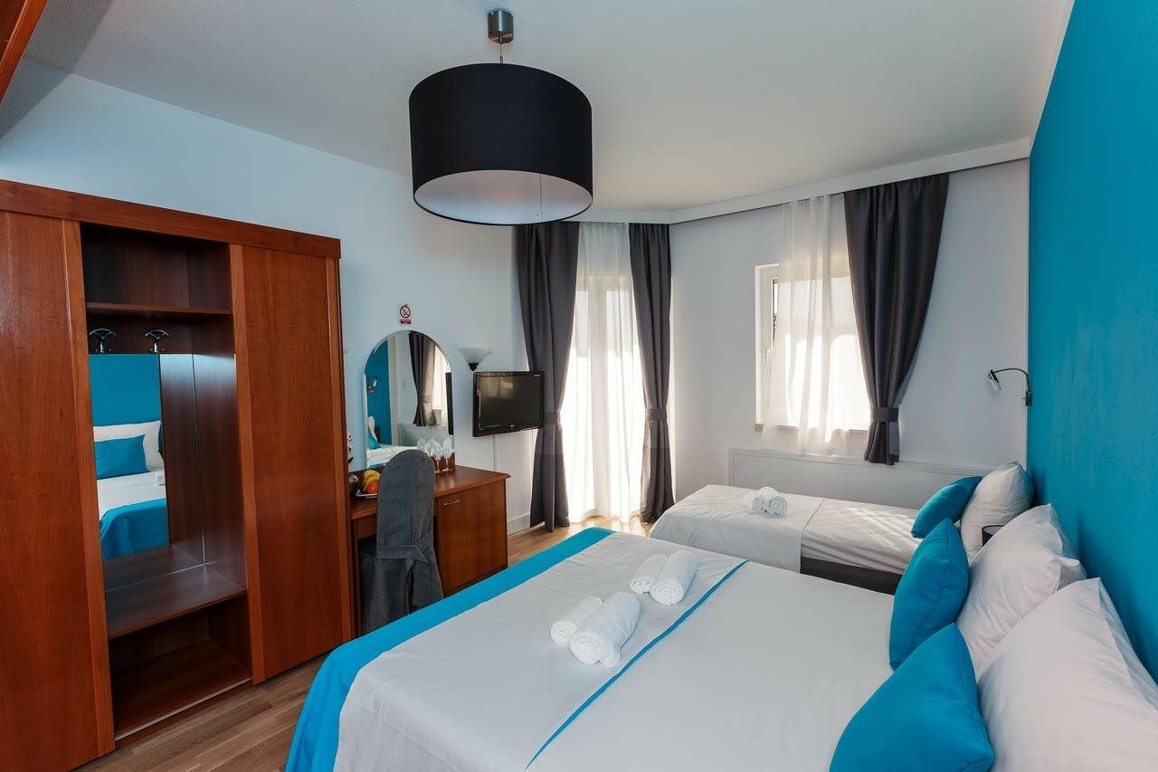 Hotel Villa Zarko Kaštel Stari Dış mekan fotoğraf